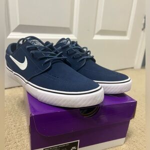 Nike SB Zoom Janoski OG+ Unisex Skate Shoes size 9 men 10.5 woman